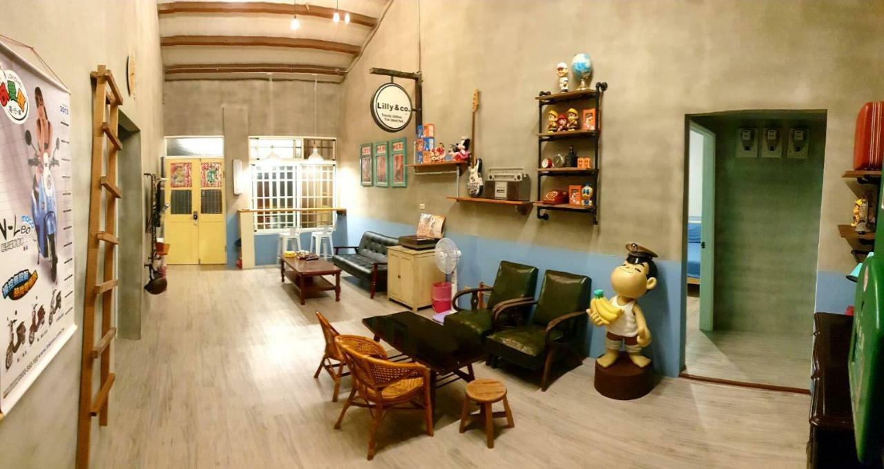 巷弄內的老宅 Hotel Pingtung Екстериор снимка